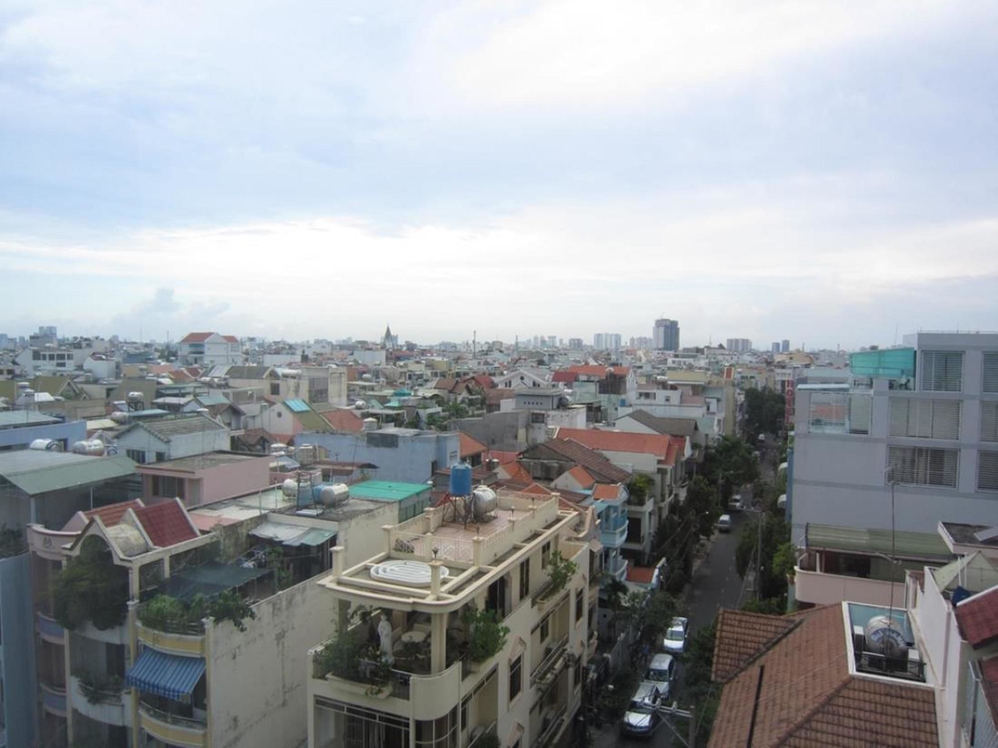 Hoang Thanh Thuy Airport Hotel 2 - Gan Am Thuc Dem Cho Hoang Hoa Tham Bandar Ho Chi Minh Luaran gambar